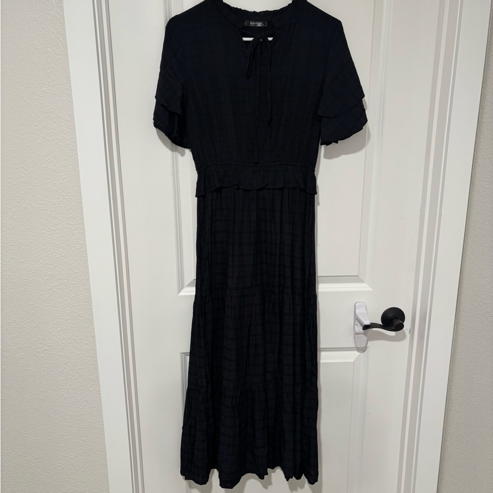 Chic Black Midi Dress with Ruffle Details